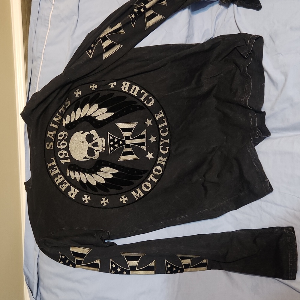 Male Black long sleeve T-shirt